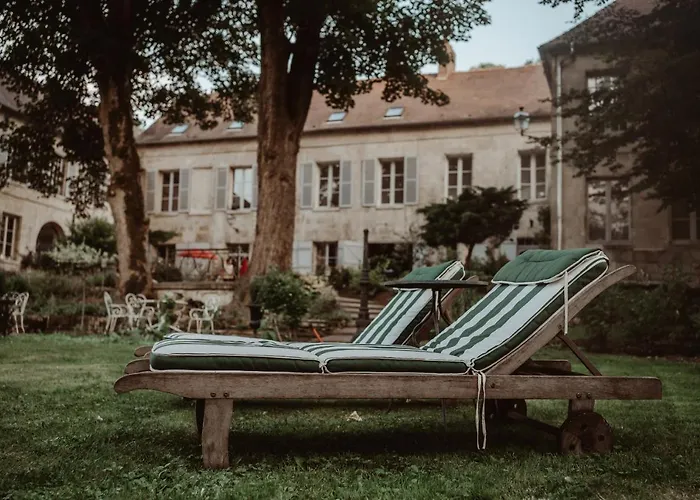 Couette-café La Fontaine Racine - D'hôtes